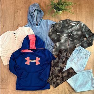 ((6 PIECE)) GIRLS FALL BUNDLE SIZE 7/8- 4 TOPS AND 2 PANTS ALL EUC